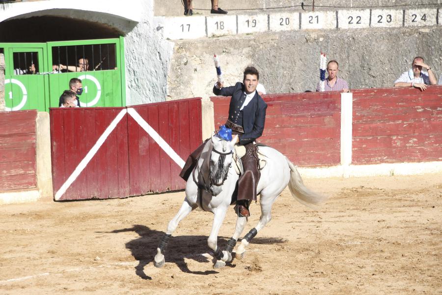 Corrida de toros, con Pablo Donat, Ruiz Muñoz y Víctor Hernández. Bocairent