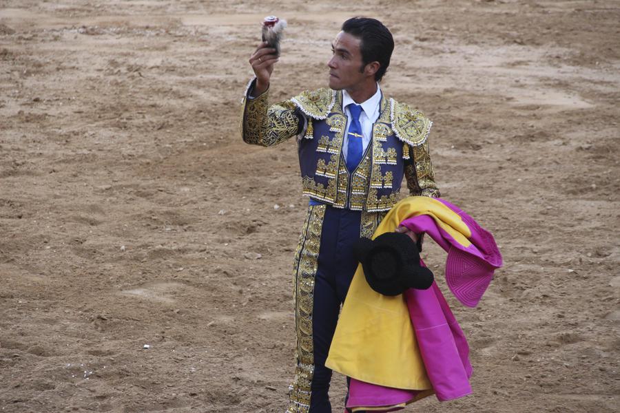 Corrida de toros, con Pablo Donat, Ruiz Muñoz y Víctor Hernández. Bocairent