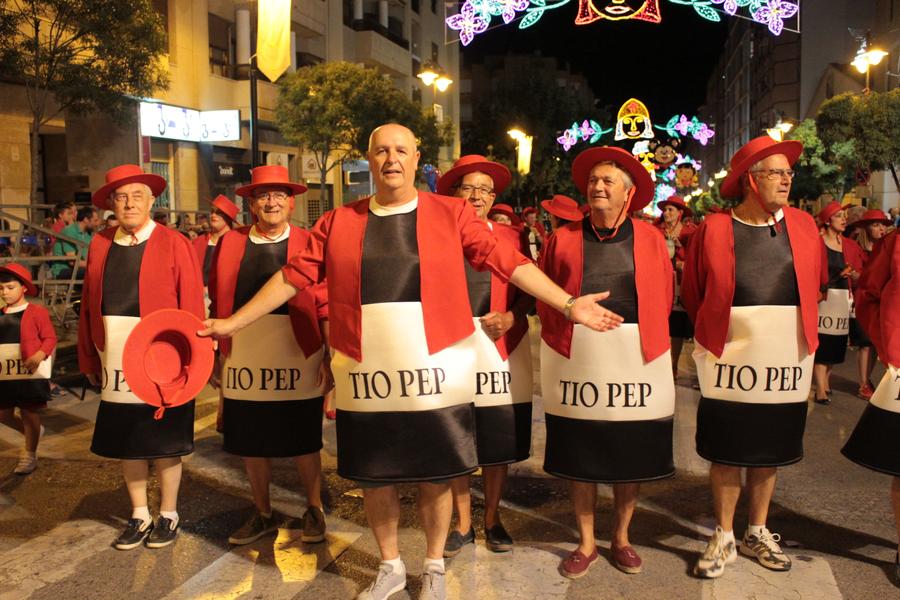 Desfile de Alardos. Moros y Cristianos Ontinyent 2017