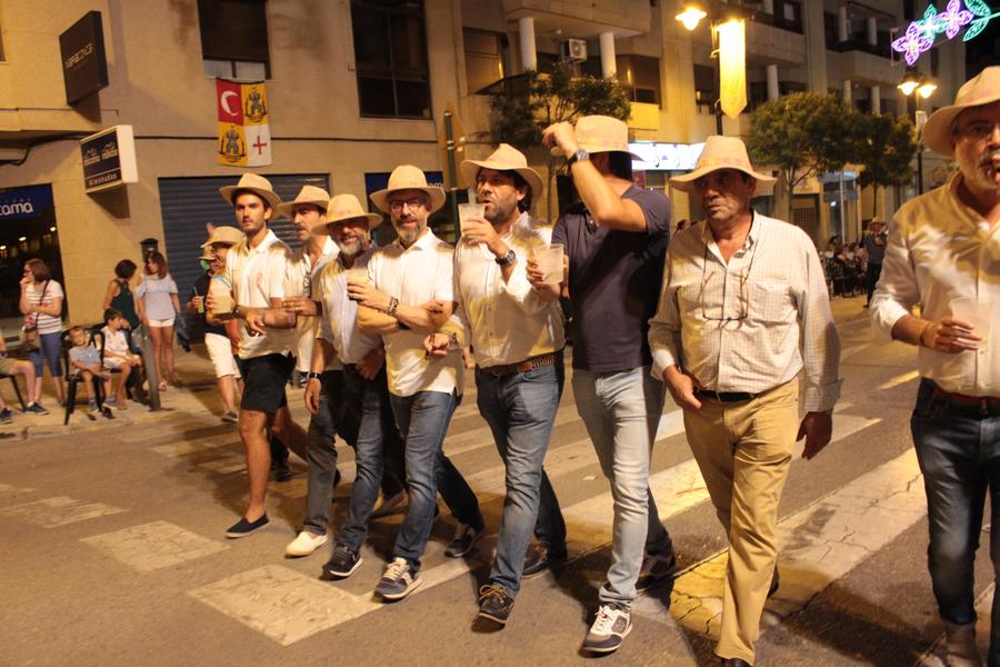 Desfile de Alardos. Moros y Cristianos Ontinyent 2017
