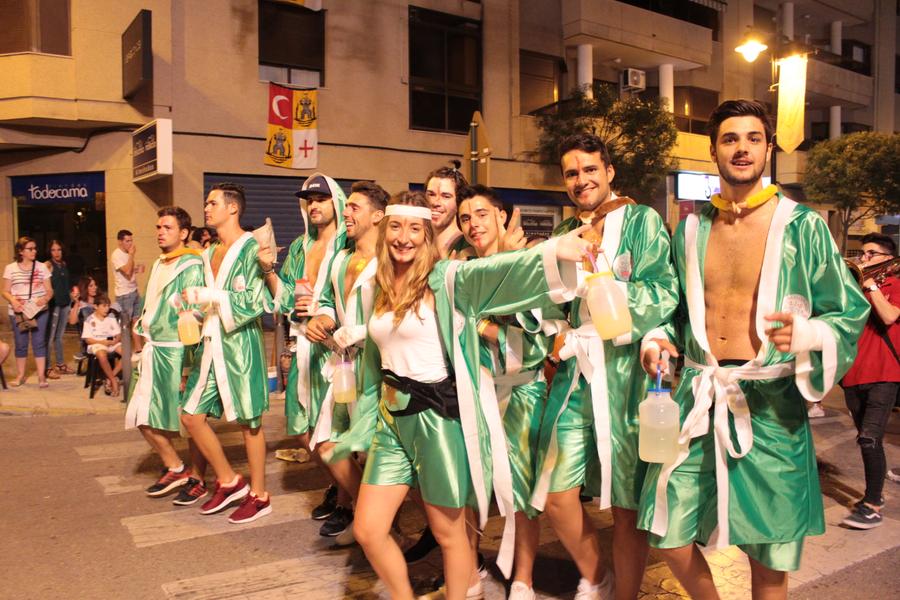 Desfile de Alardos. Moros y Cristianos Ontinyent 2017