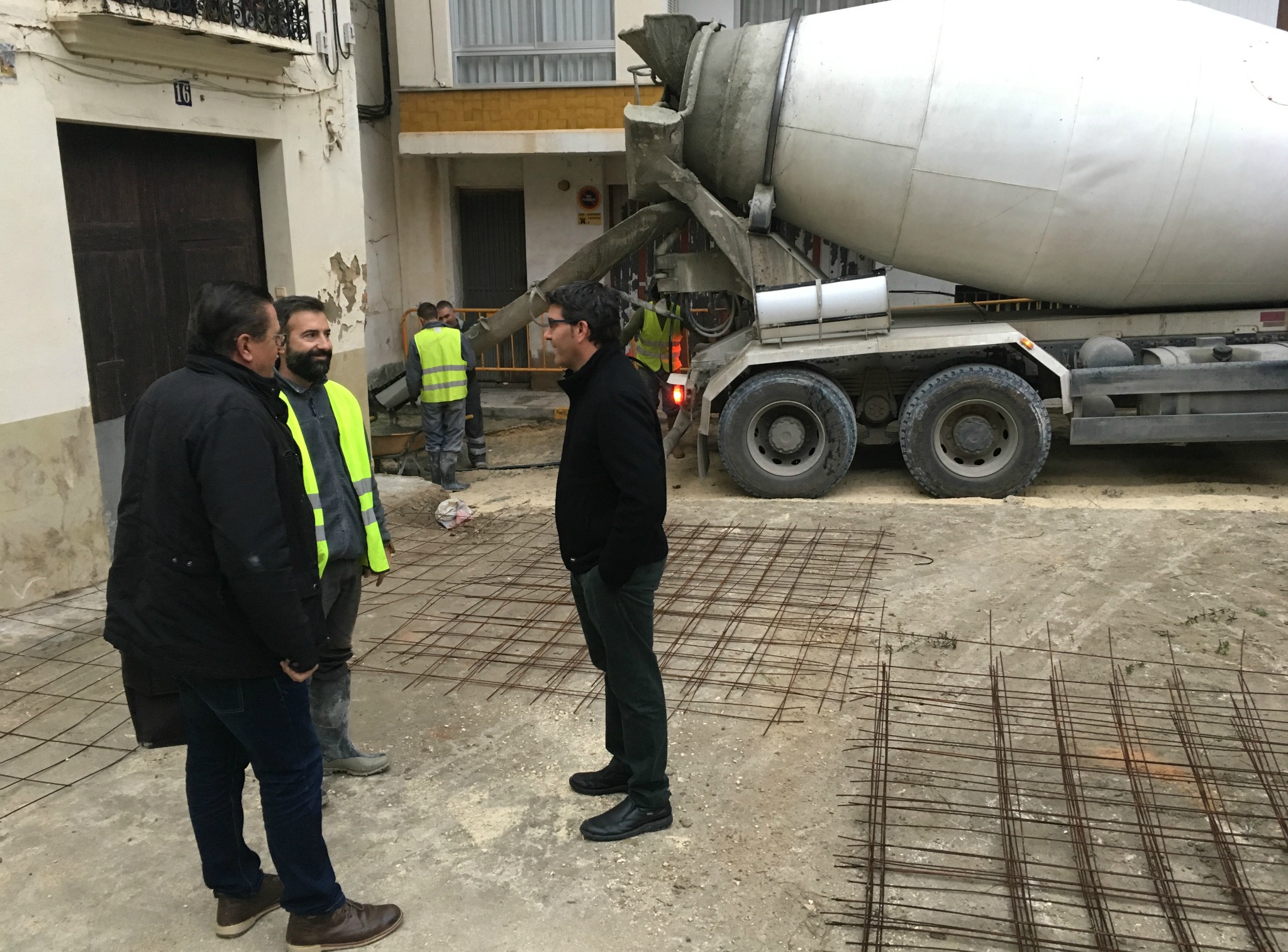 Obras en el colector de la calla San Jaime