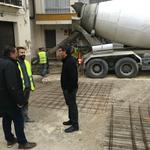 Renuevan el colector de la calle Sant Jaume para evitar filtraciones