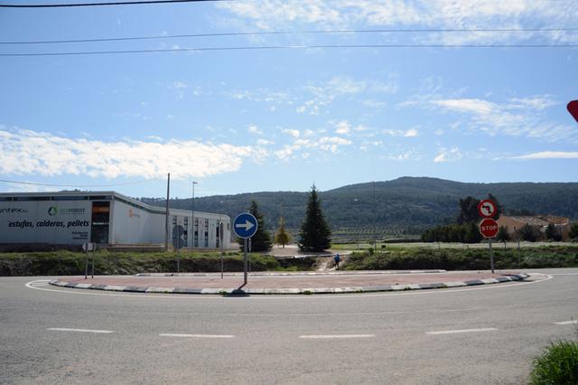 Licitan la redacción del proyecto de una rotonda en la CV-81 en Bocairent