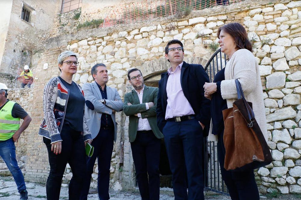 Visita al refugio de Tortosa y Delgado