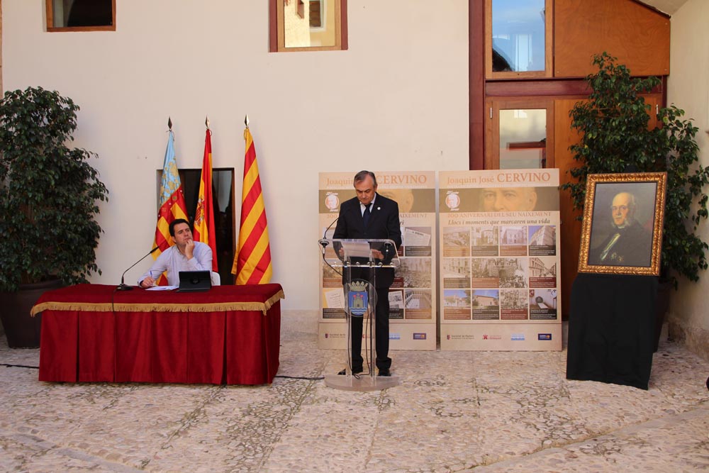 J.J. Cervino Ferrero, nomenat fill adoptiu d'Ontinyent