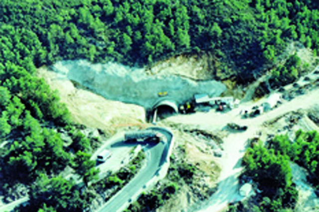 Es compleixen 25 anys de la inauguració del túnel de l'Olleria
