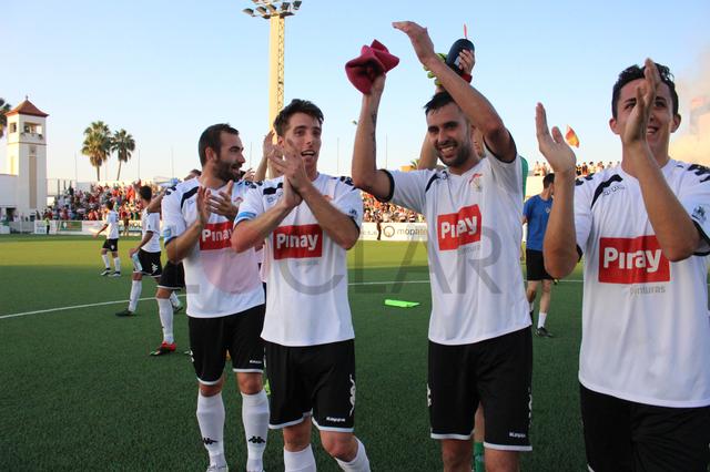 L'Ontinyent guanya 3-0 i s'apropa a l'ascens a 2ªB