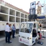 Un nou vehicle elèctric farà més segur el treball al cementeri municipal d’Ontinyent