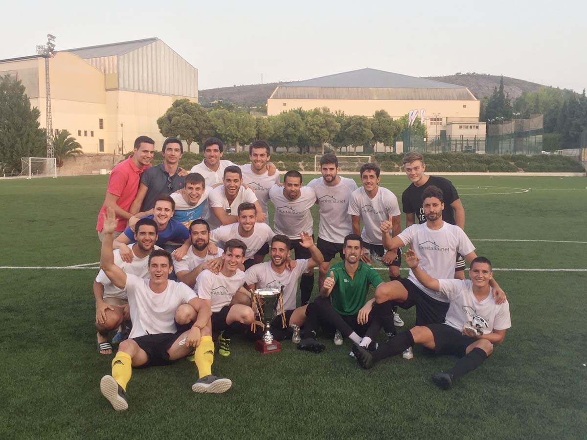 Kapitalia, guanyadors de futbol-7