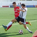 El Ontinyent empieza sufriendo y termina perdonando al Olot