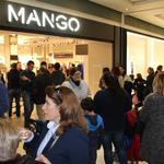 Mango obri les seues portes en El Teler a Ontinyent