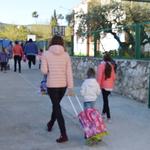 Els alumnes del Vicent Gironés tornen al centre després de 72 dies reallotjats 