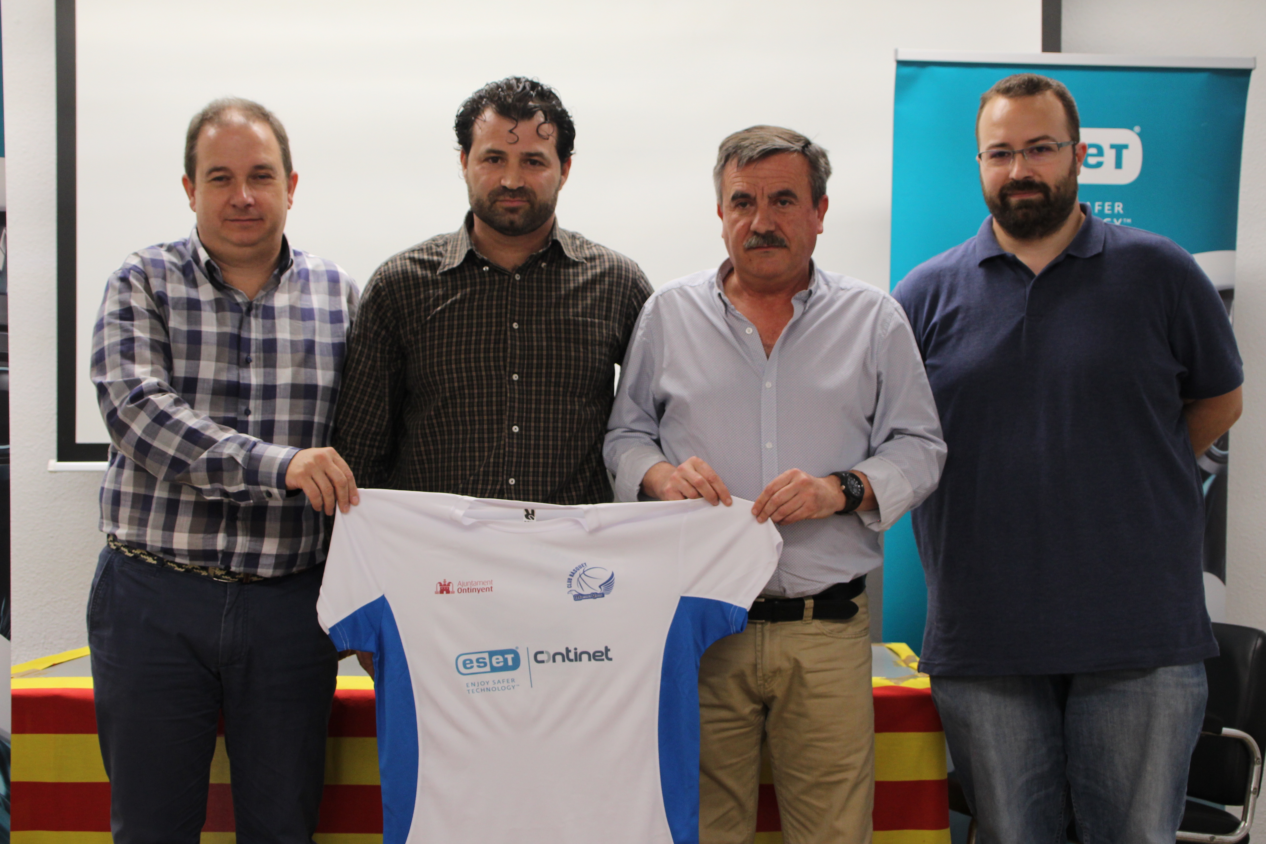 Presentación de Nico Sánchez como nuevo entrenador del sénior del Martínez Valls