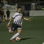 Un gran Ontinyent remonta y respira