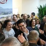 Multitudinària inauguració de la seu de "La Vall ens Uneix"