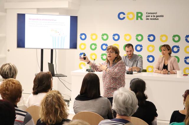 El COR organiza una conferencia sobre el desperdicio alimentario 