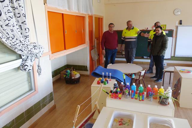Ontinyent inicia un pla d'actuacions als col·legis públics amb la “Brigada DANA” 