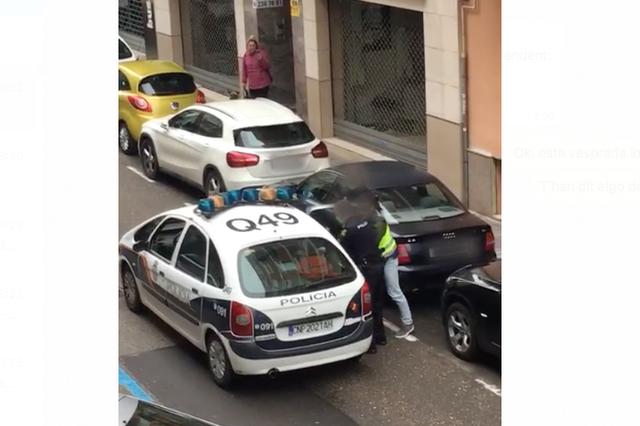 Un detingut a Ontinyent per saltar-se el confinament i intentar fugir