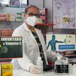 Albaida reparte gel desinfectante entre la población más vulnerable