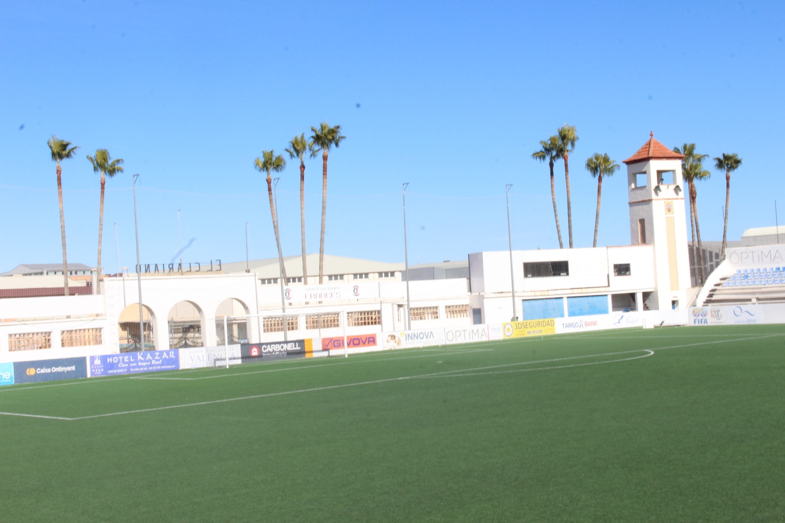 Campo Municipal El Clariano