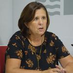 Ontinyent reaprofita el plàstic de contenidors grocs per al sòl dels jocs infantils