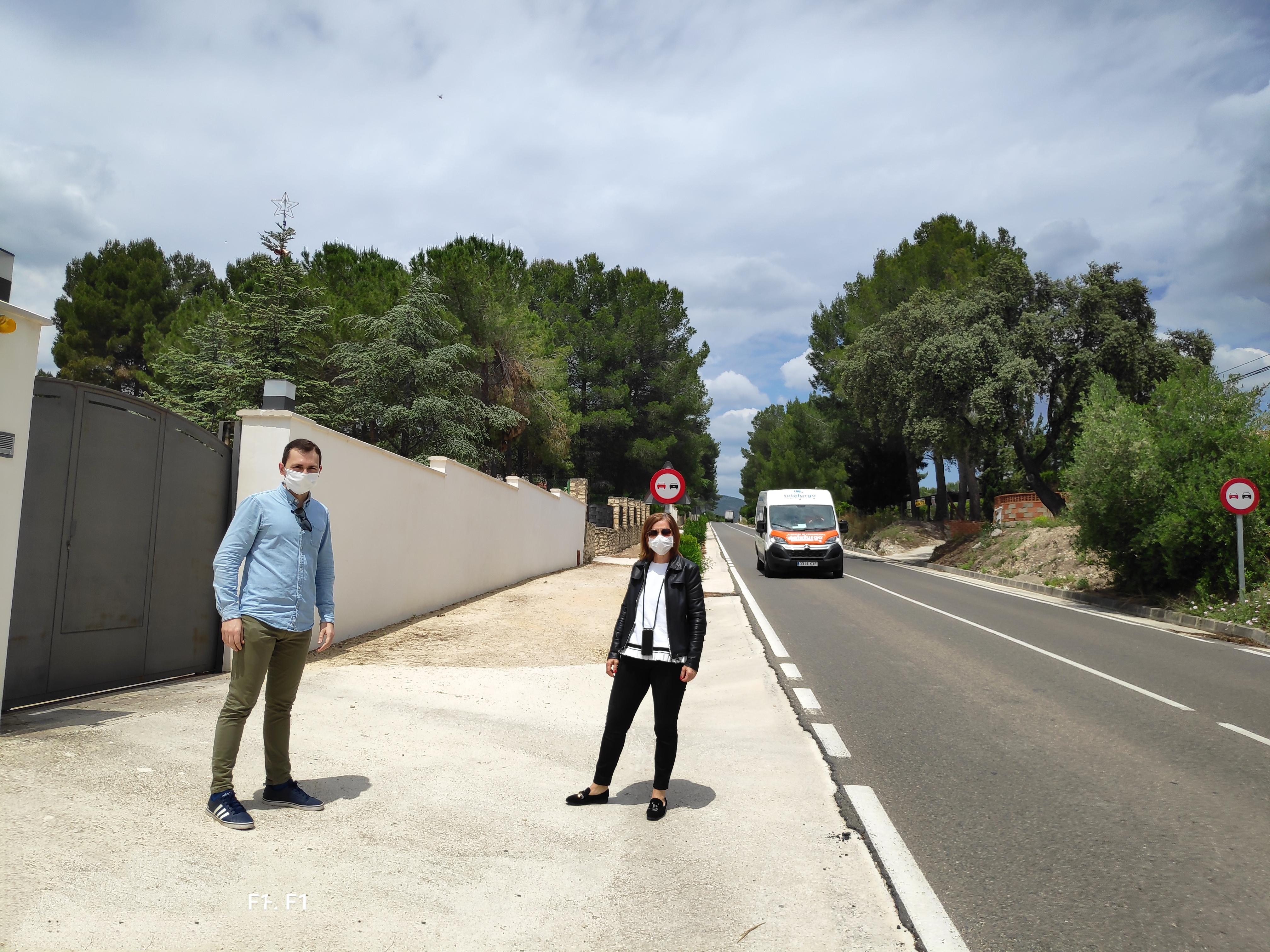 Els regidors del PP a l'Ajuntament d'Ontinyent en la citada zona de la CV-665