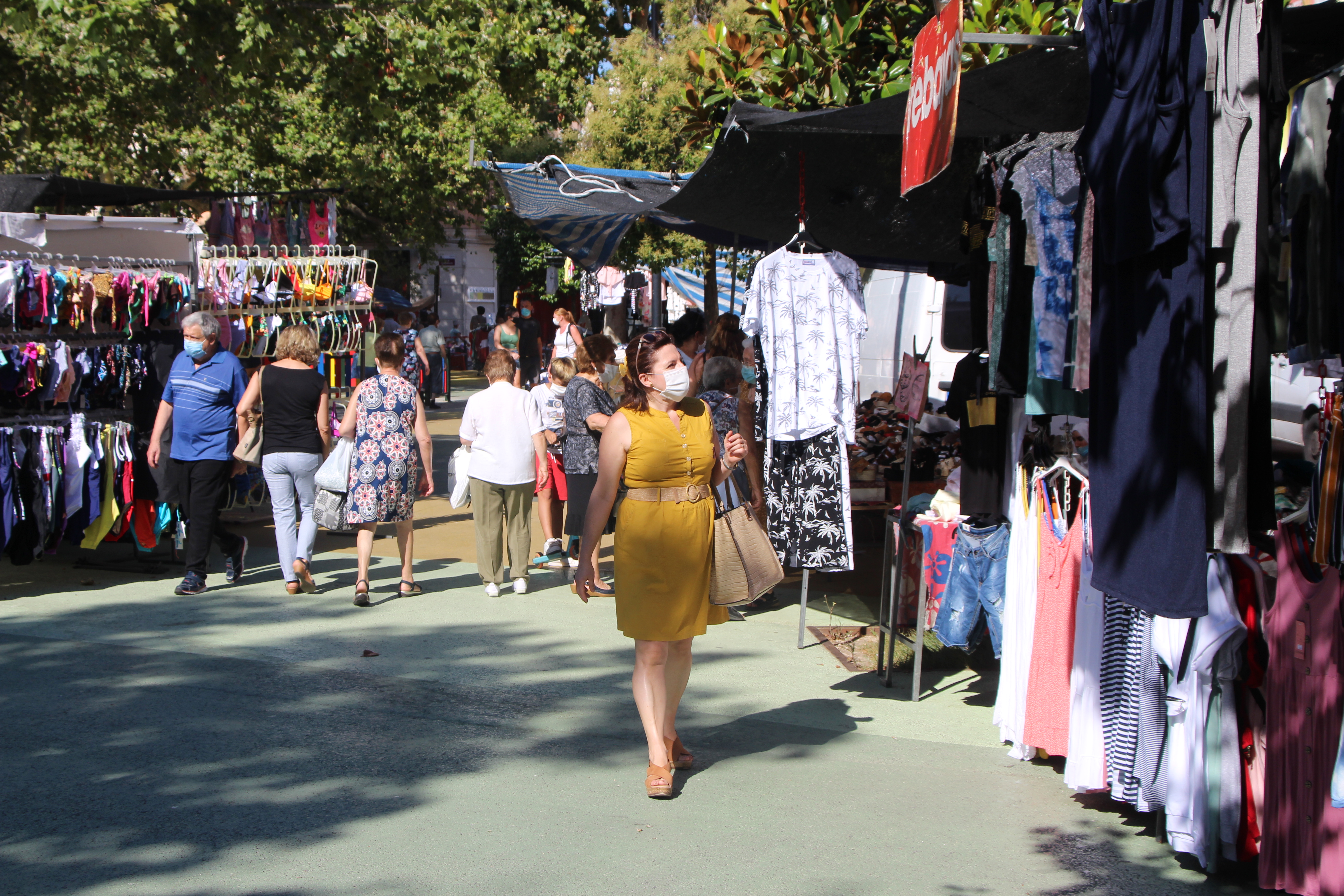 Imatge del mercat d'Ontinyent al Barranquet