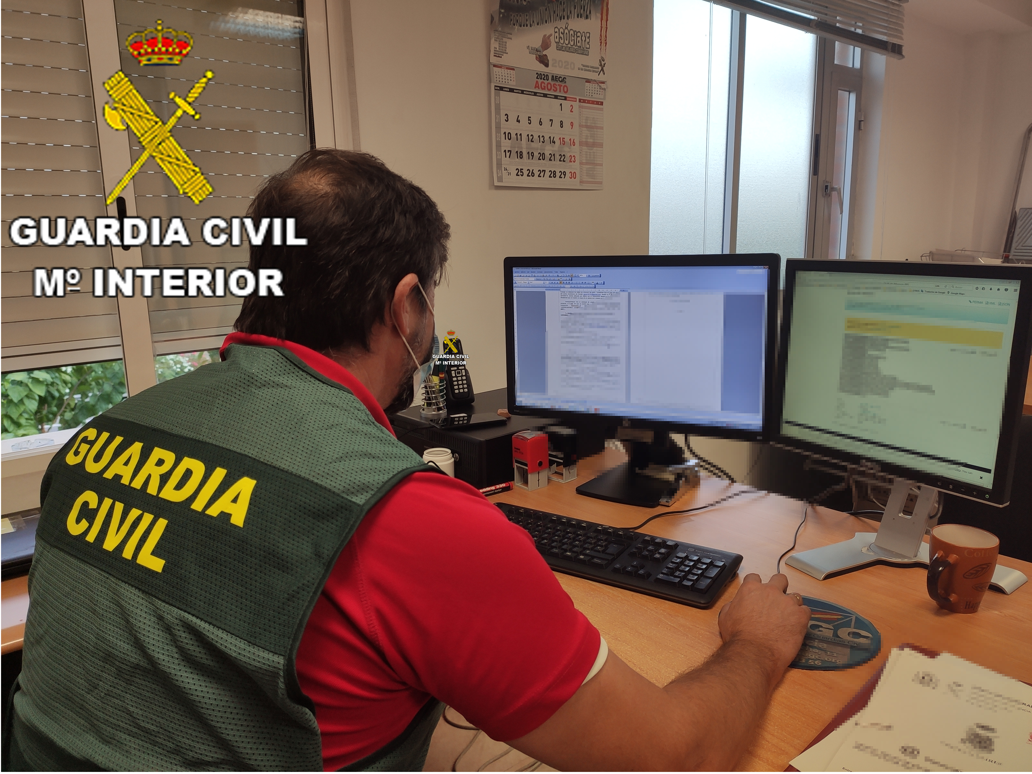 Foto del registro policial en Albaida