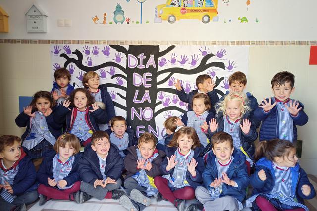 El colegio La Concepción conmemora el Día contra la violencia de género