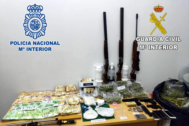 Cae una red de tráfico de drogas de Atzeneta d'Albaida