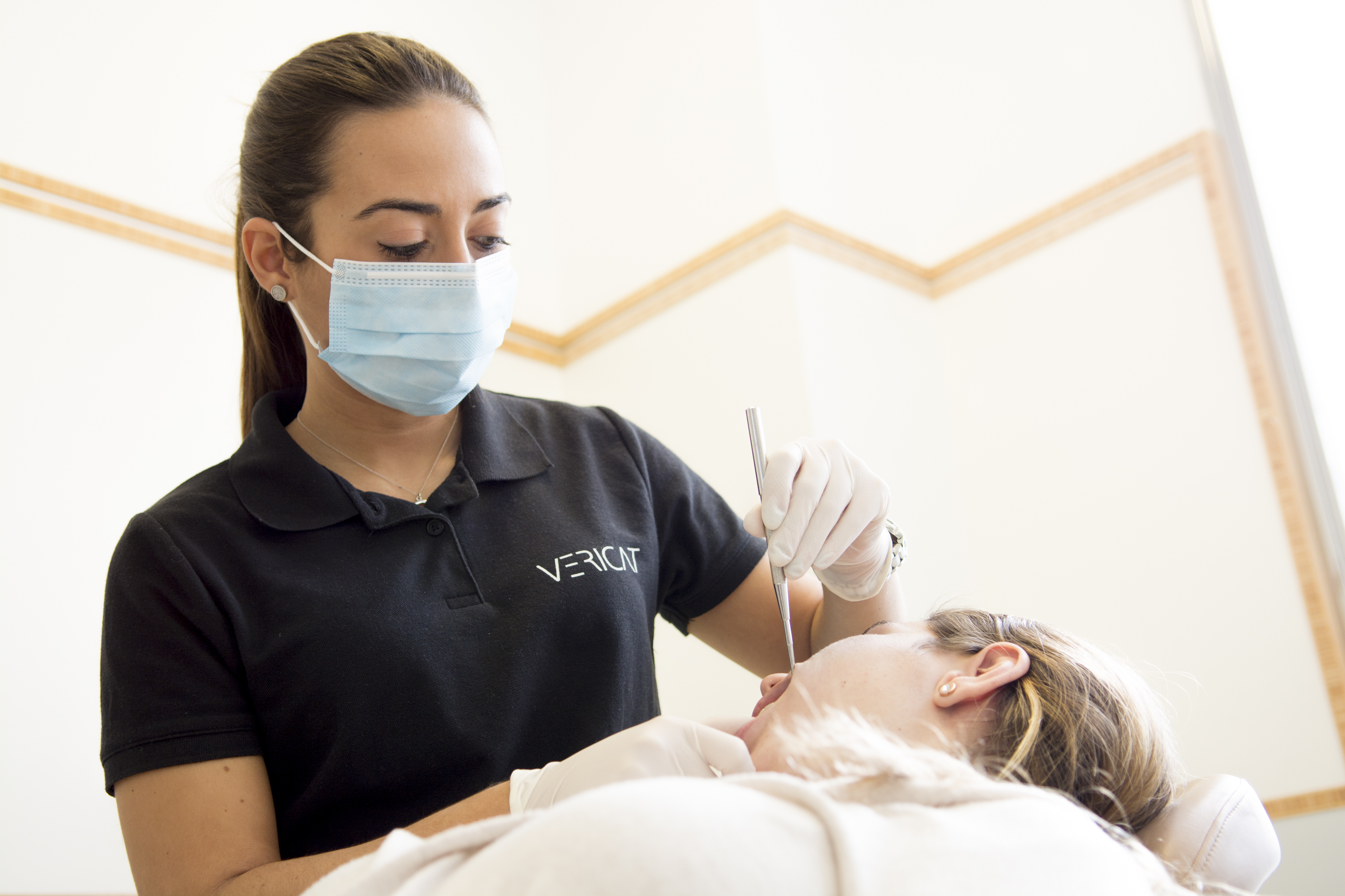 Dra. Sarriá, cirurgiana oral en Vericat