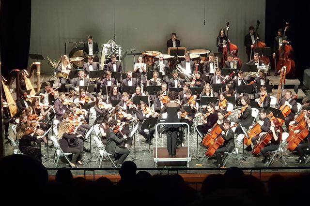 La Filharmònica de la UV ret homenatge a la música valenciana a Ontinyent