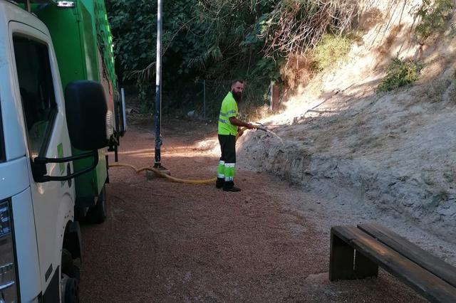 Limpieza intensiva de 30 parques públicos de Ontinyent