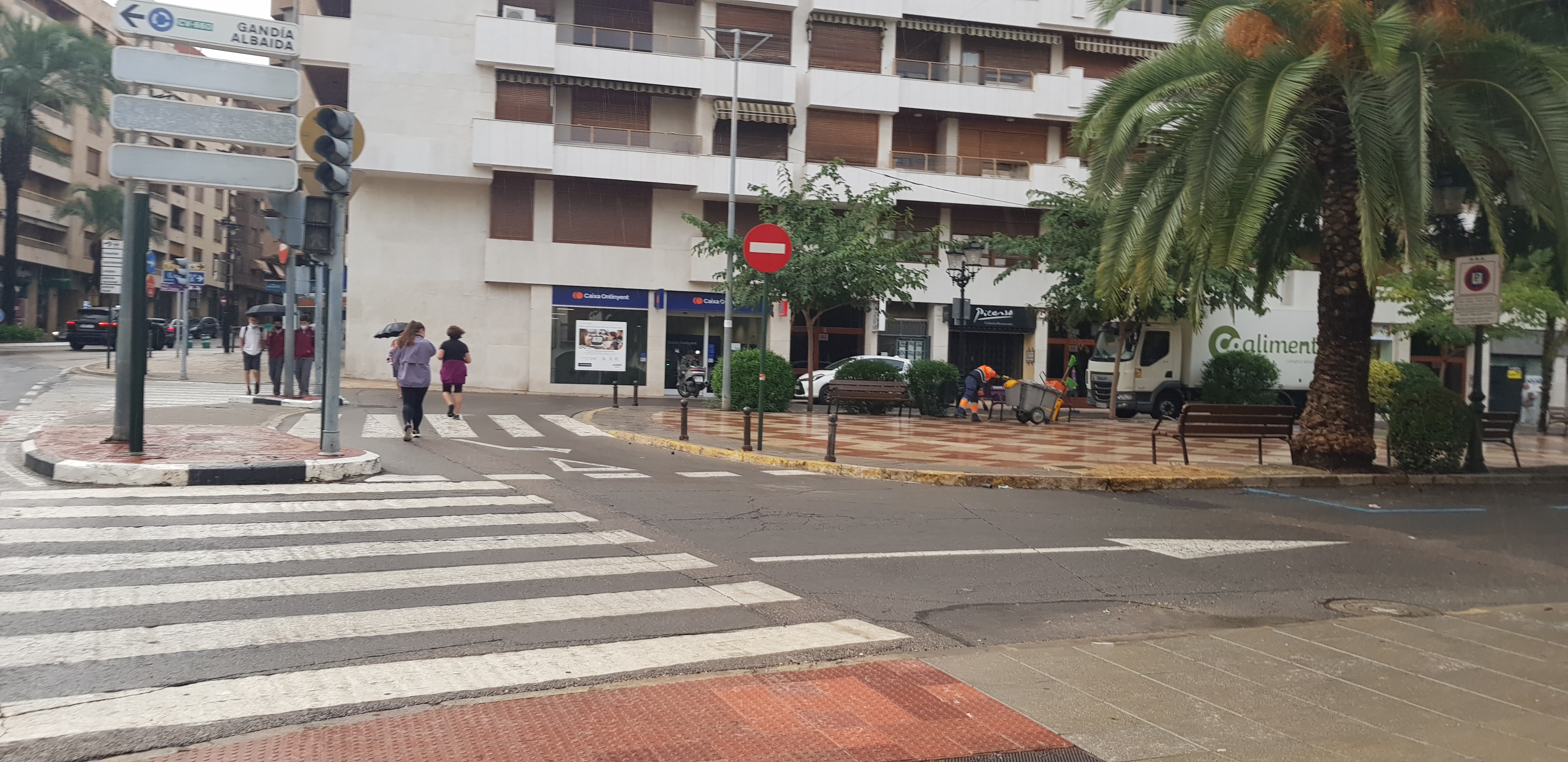 Ontinyent, imatge d'este mateix matí
