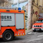 Inspeccionen les cases incendiades anit a Ontinyent