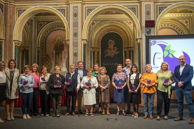 La Diputació visibilitza l'aportació social de 10 dones de la Vall d'Albaida