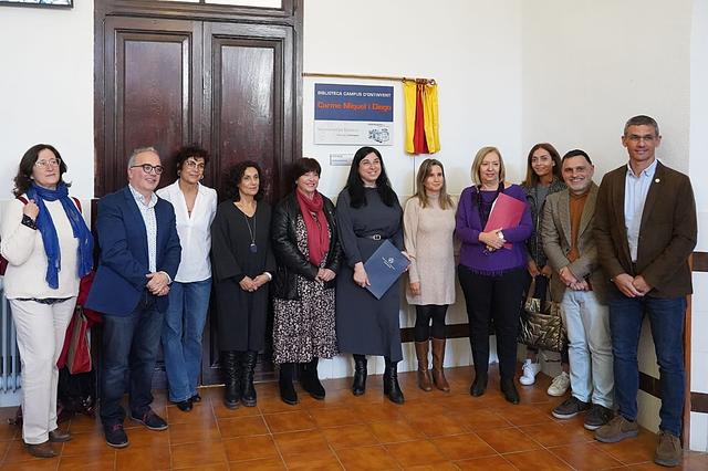 El Campus Ontinyent inaugura la nueva biblioteca