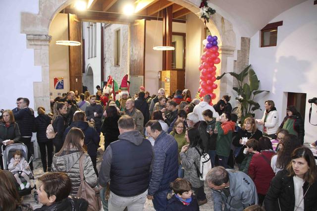 Ontinyent celebra el “Cap d'Any Infantil” al Palau de la Vila