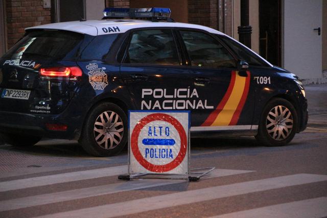 Detingut 'in situ' per robatori amb violència en una perruqueria d'Ontinyent 