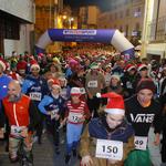 Ontinyent viu una multitudinària Sant Silvestre