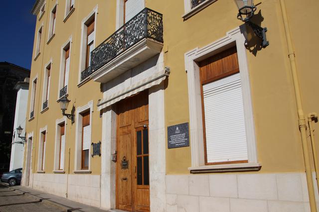 El Patronat del Sant Hospital lamenta els intents de "desestabilitzar" el col·legi La Milagrosa 