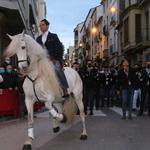  Ontinyent viu amb intensitat la desfilada del Mig Any