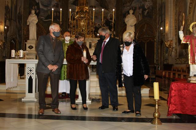 Mª Carmen Martí, nueva llumenera mayor de Sant Esteve