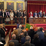 Ontinyent muestra su apoyo a Mavi Mestre en su segunda investidura como rectora de la UV 