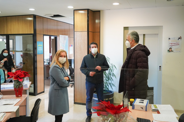 La Generelitat amplia personal i horari de l’oficina Xaloc Ontinyent 
