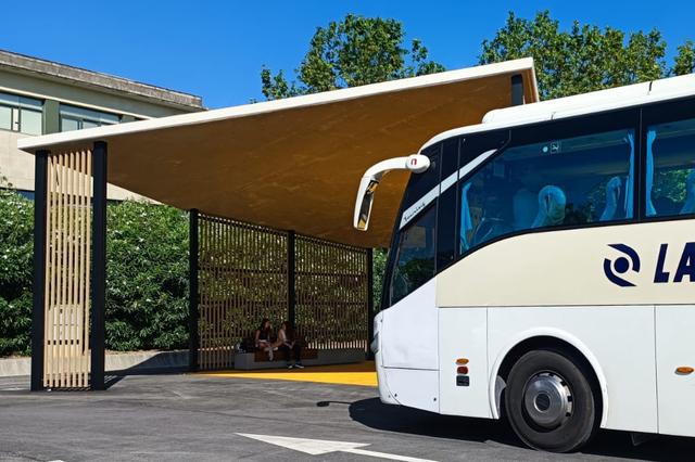Ontinyent estrena la nova parada de l'autobús en el recinte firal