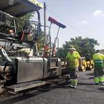 Ontinyent pavimenta el Camí de l’Horta de l’Almaig
