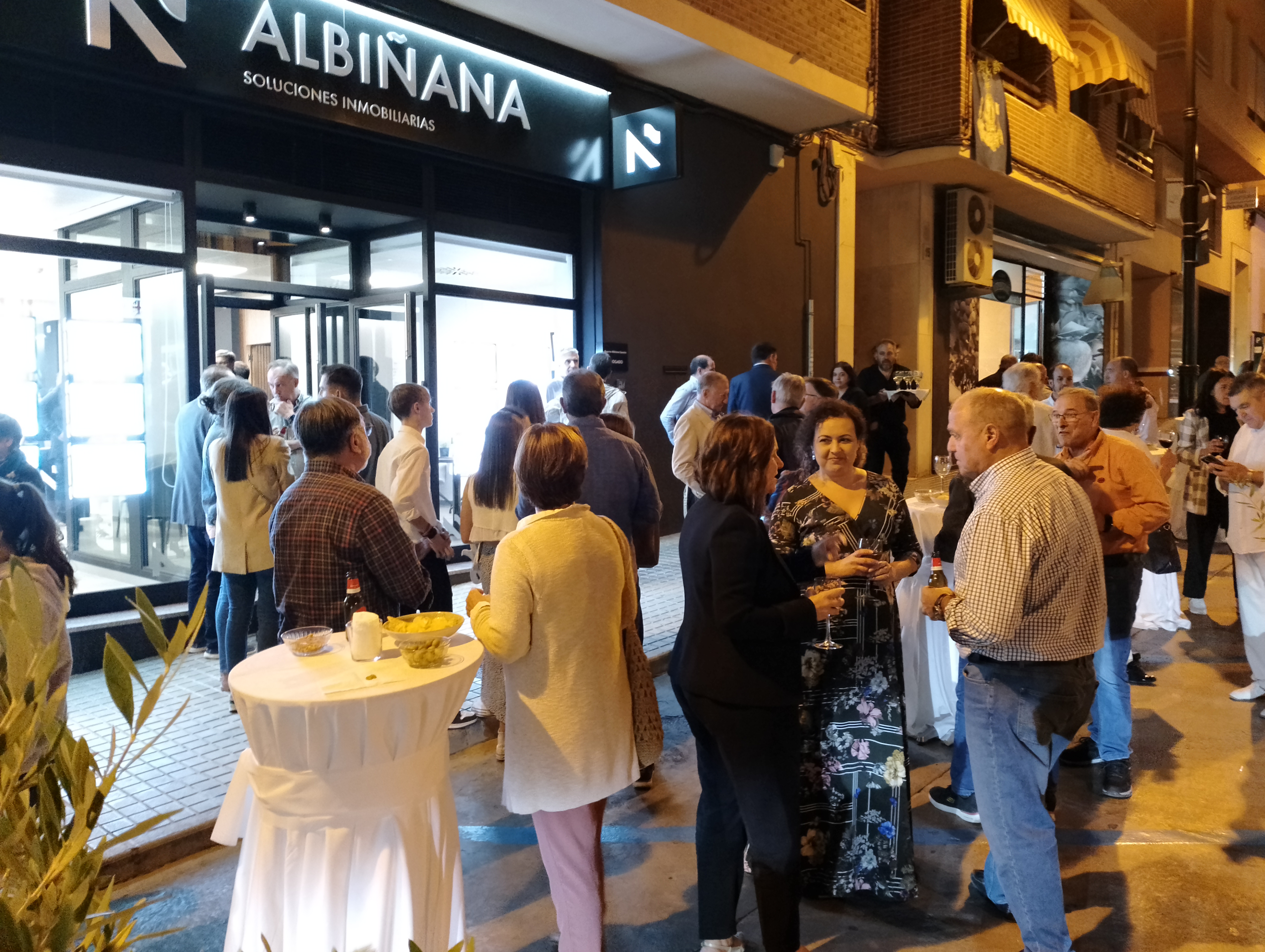 Inauguración, ayer jueves