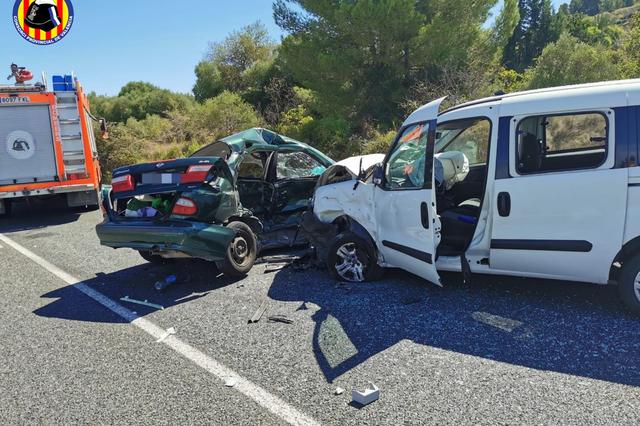 Un fallecido en un accidente en la CV-60 de Castelló de Rugat
